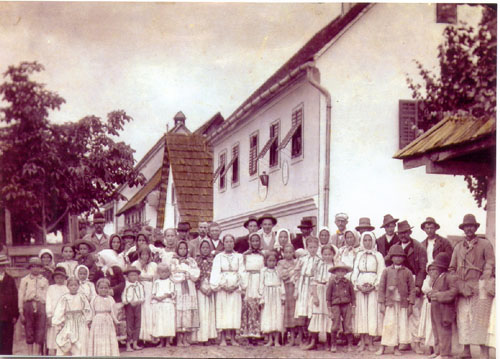 Zgrada opcine Krapje oko 1910 spanjena 1942