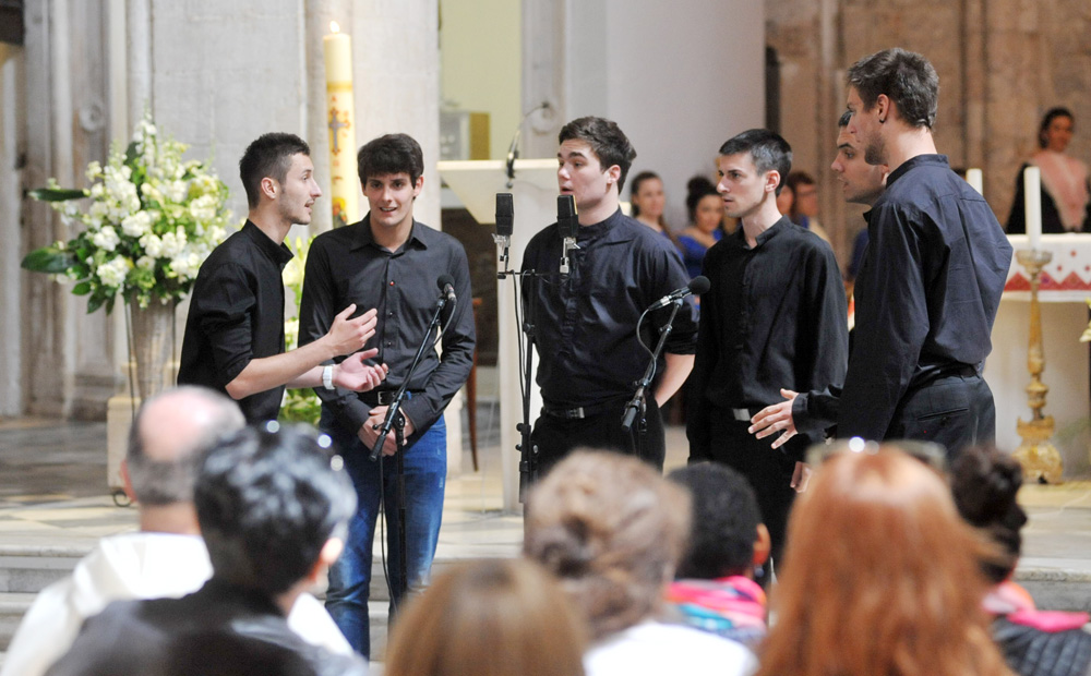 aklapela dominikanci 270414 5