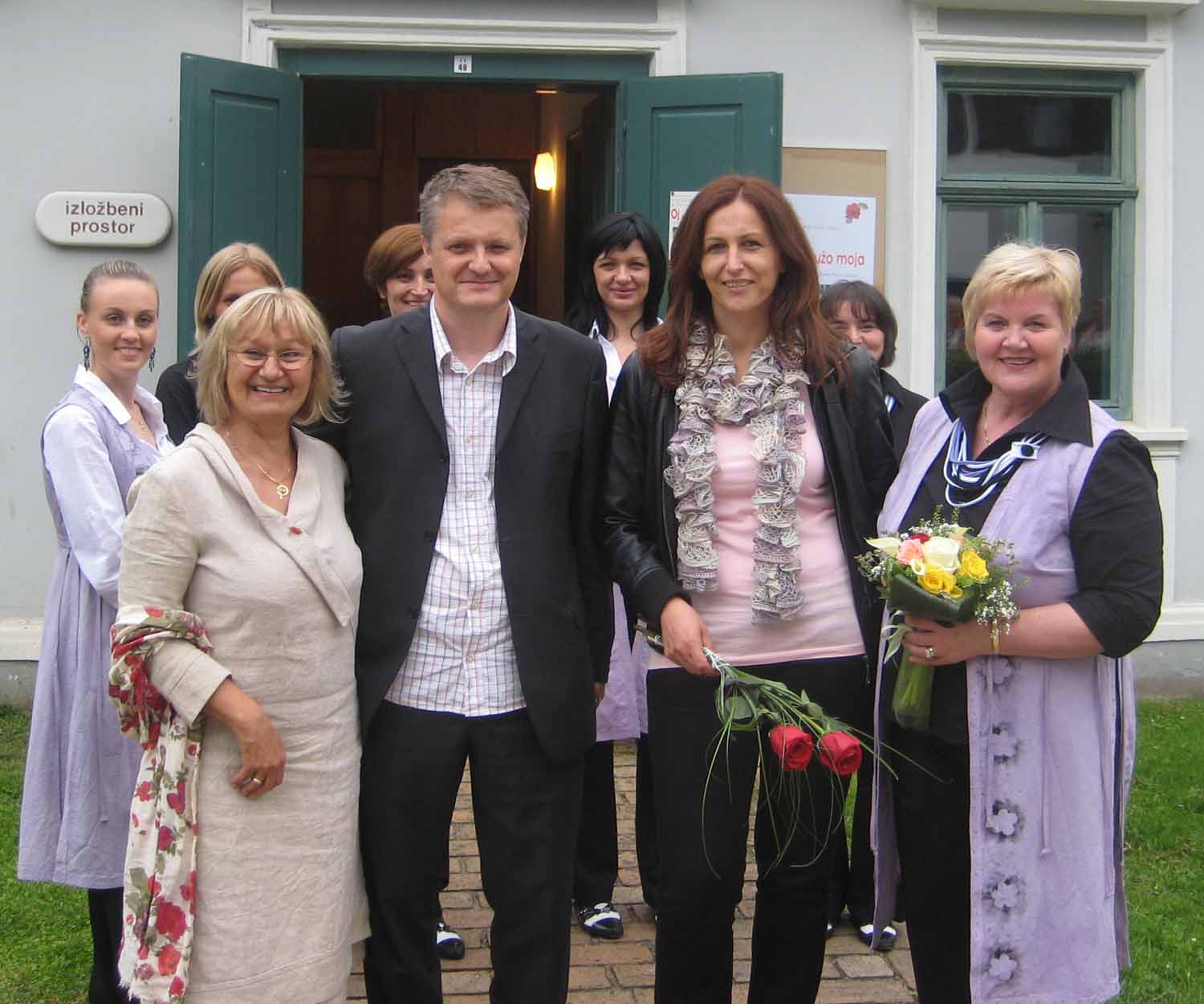 Oj rumena ružo moja 4