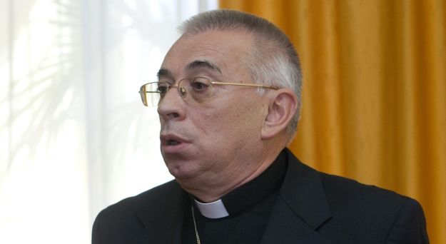 nadbiskup Ivan Devčić ZeljkoSop-Cropix 625