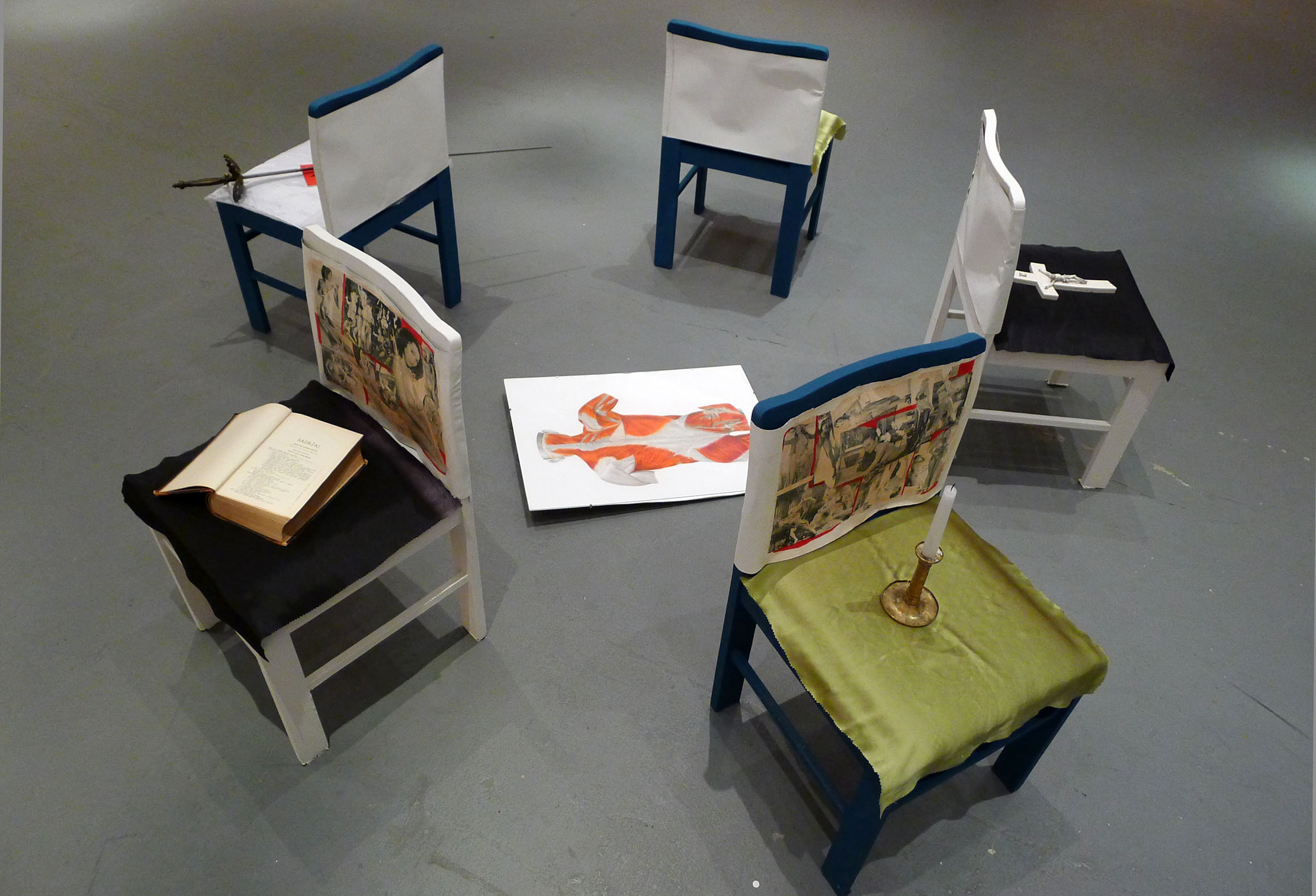 Mercedes Bratoš Tapete iz harema 13