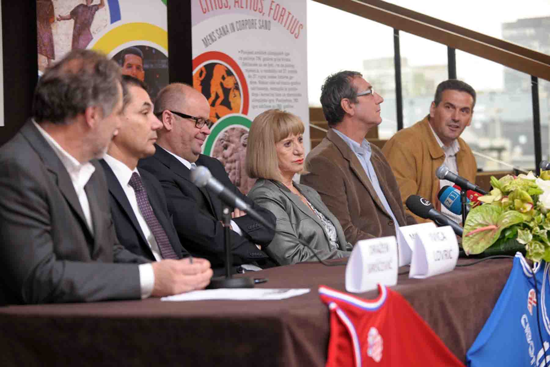 ZF press konf za Drazena 33