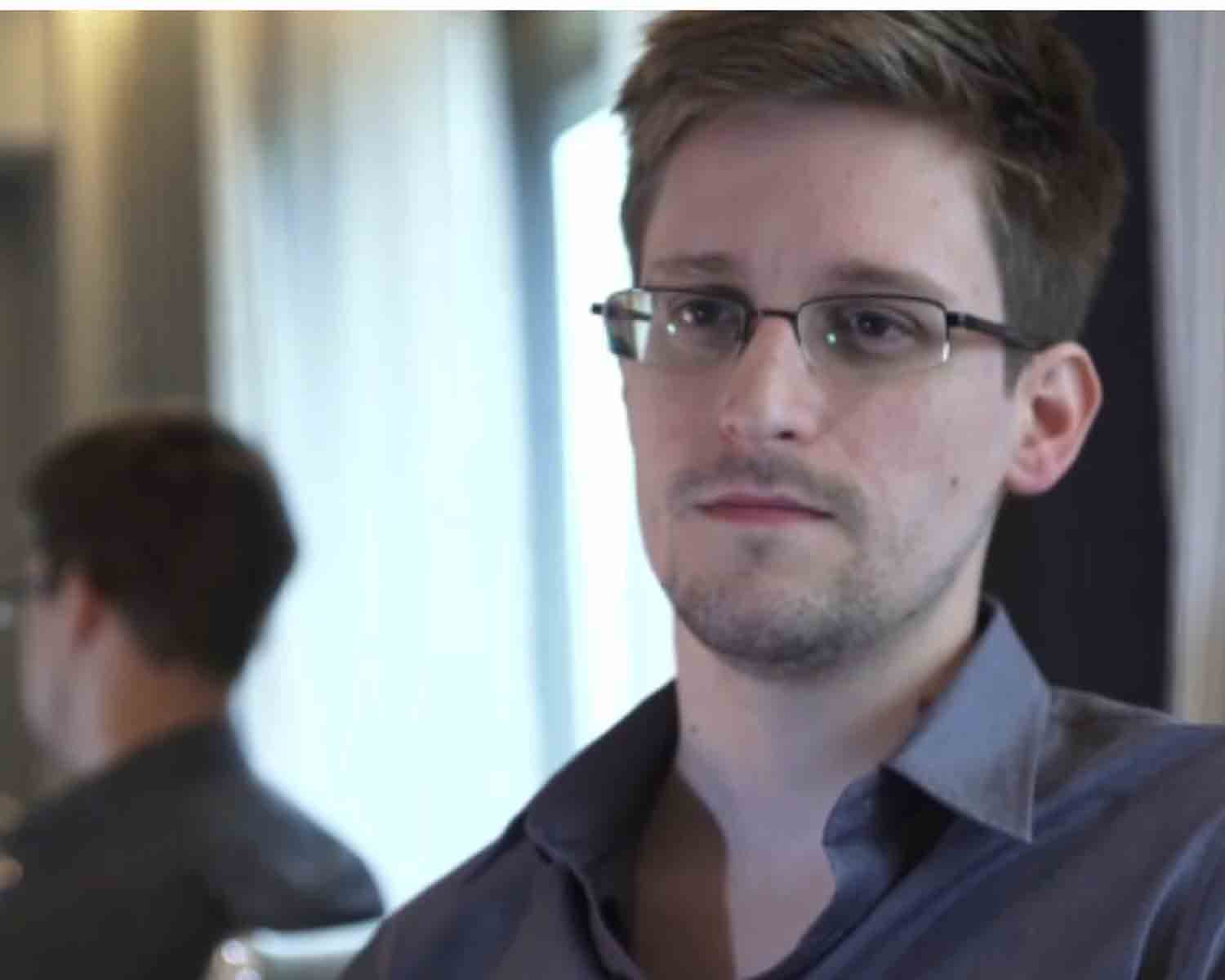 Edward-Snowden