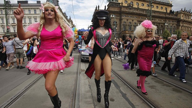 gay pride prag