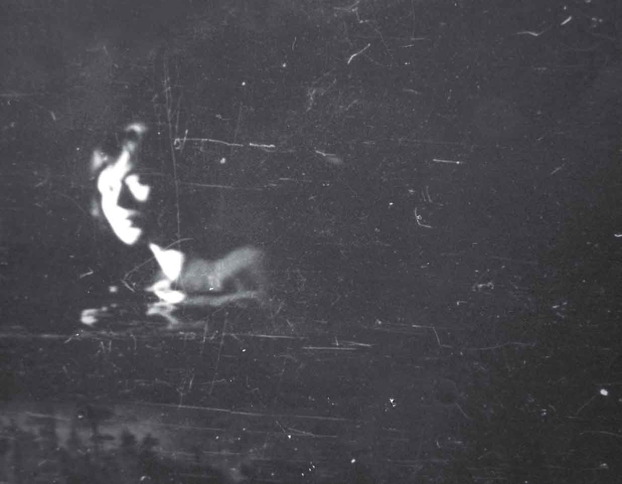 Branka Marceta-Autoportret u staklu RGB