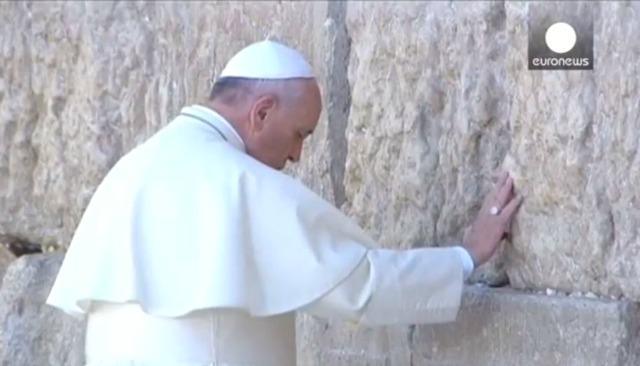 Papa-Franjo-Zid-plača