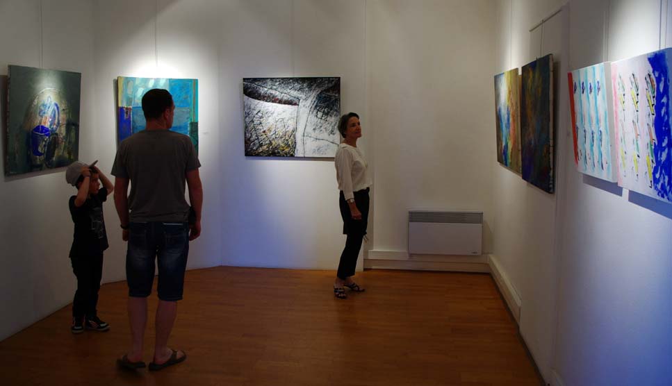 Dio postava izložbe