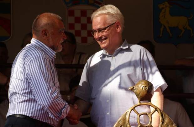josipović mesić
