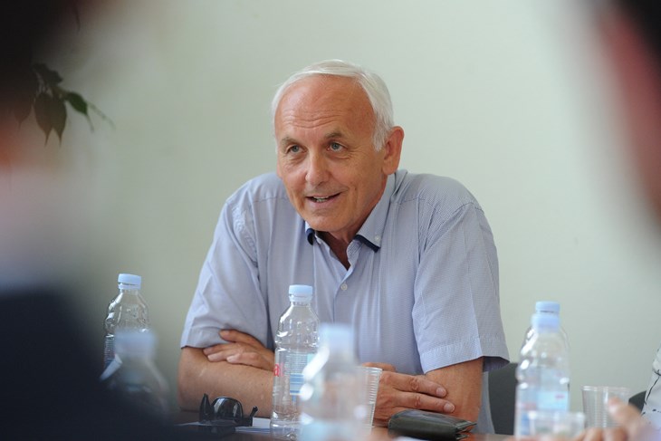 Prof. dr. sc. Krešimir Pavelić