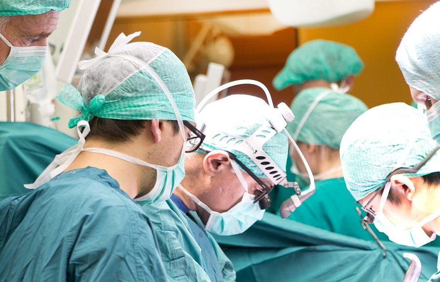 Bečki liječnici transplantirali pluća osobi zaraženoj koronavirusom