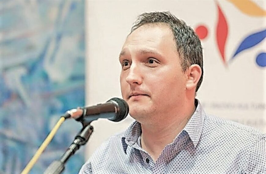 Predstavljamo književnika Edina Smailovića