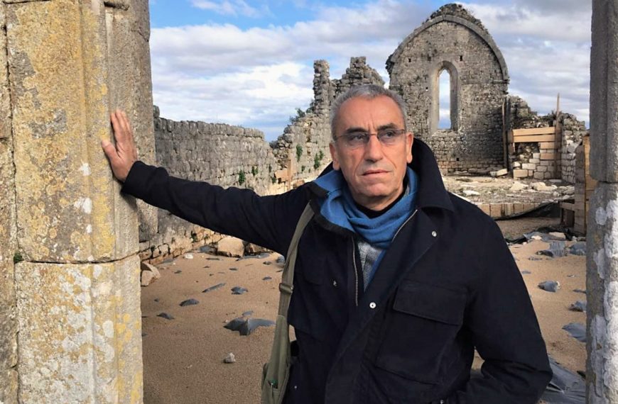 Osvrt na zbirku poezije “Nezapisana istorija” Miraša Martinovića