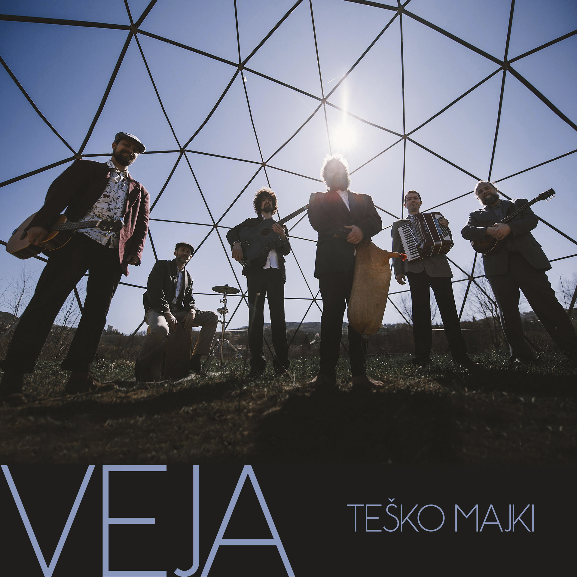 Veja_1_Tesko majki_cover