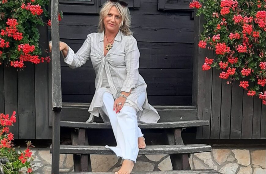 Mali ženski razgovori sa pjesnikinjom i organizatoricom pjesničkih okupljanja, Lidijom Puđak