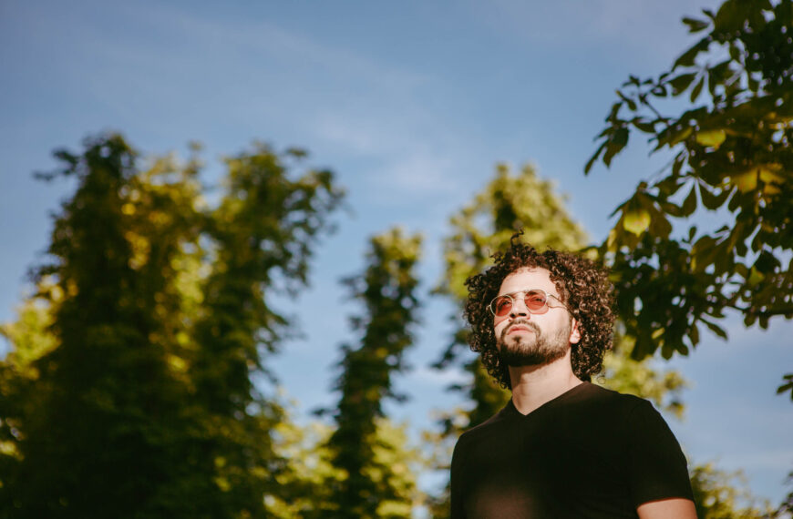 Mihael Kvorka dočarao kako izgleda ljeto u Zagrebu singlom “Ljeto za nas”