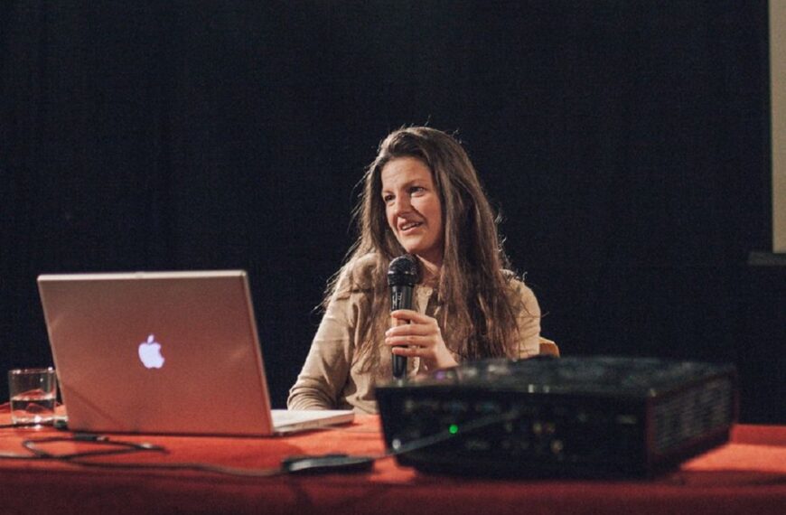 Otvara se Shema stvari Jennifer Lyn Morone u Filodrammatici