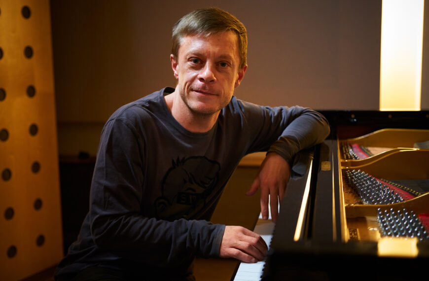 Razgovor sa Matijom Dedićem povodom objavljenog solo Gibonijevog albuma