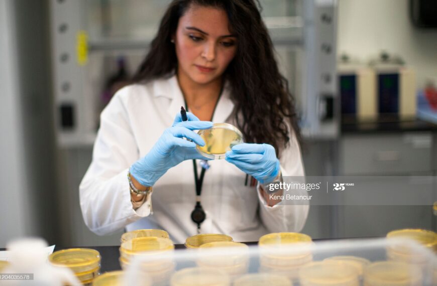 NUTLEY, NJ - FEBRUARY 28: A researcher works in a lab that is developing testing for the COVID-19 coronavirus at Hackensack Meridian Health Center for Discovery and Innovation on February 28, 2020 in Nutley, New Jersey. The facility develops novel therapies for some of the world’s most difficult diseases. At least 53 countries have reported cases of infection. (Photo by Kena Betancur/Getty Images)