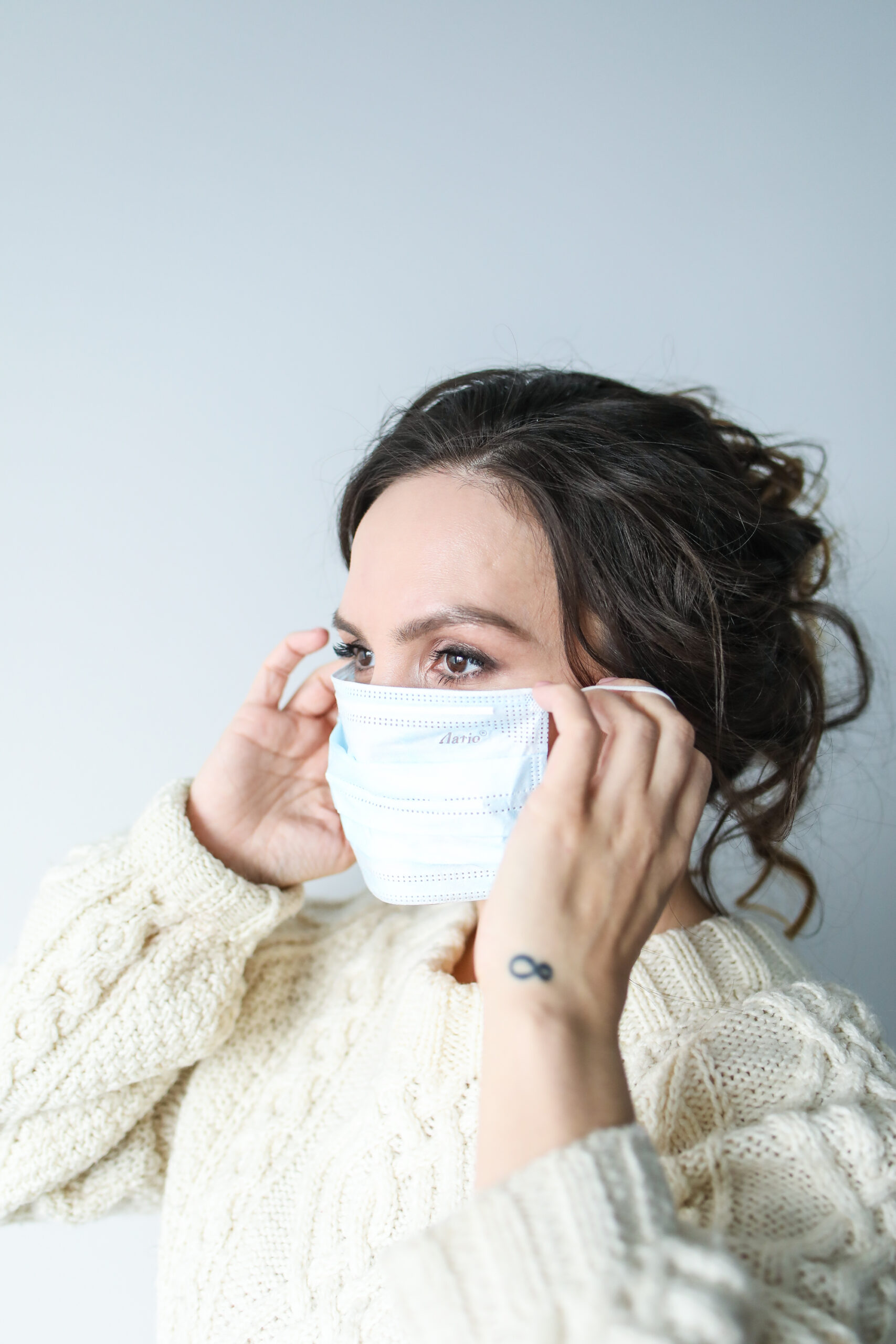 Woman wearing face mask