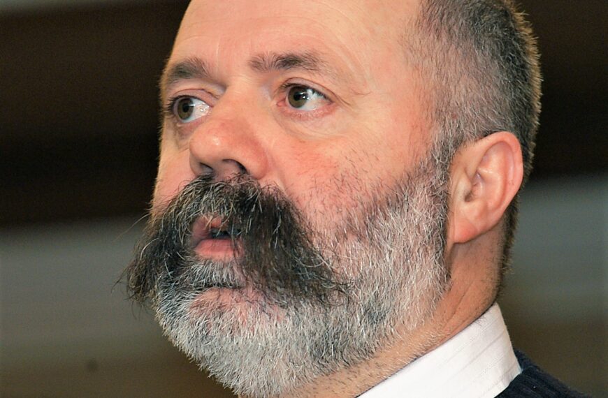 MIRO PETROVIĆ u pjesničkoj antologiji u redakciji T.M. Bilosnića