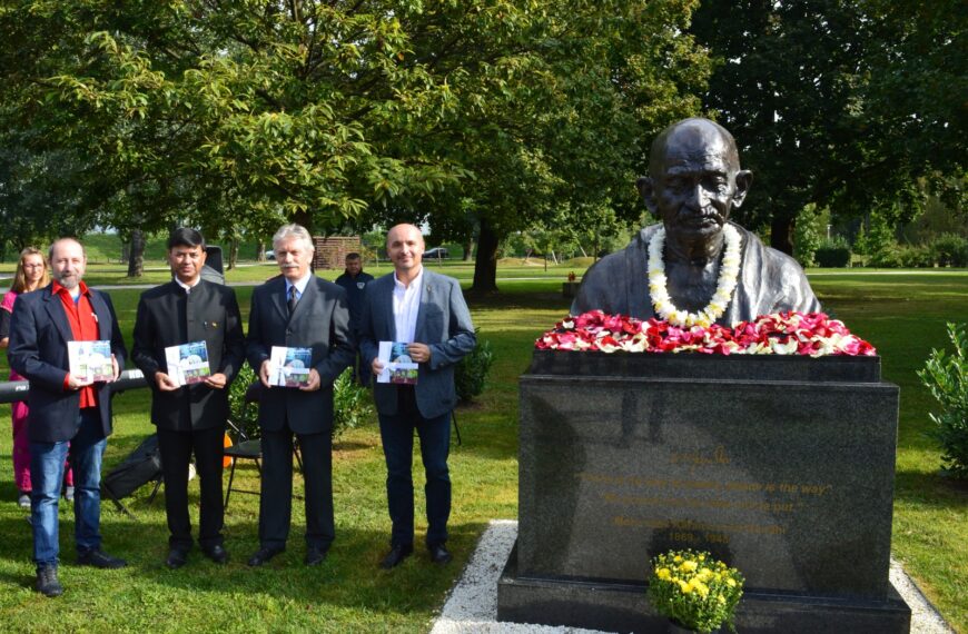 Mahatma Gandhi – godišnjica rođenja globalne ikone mira i nenasilja