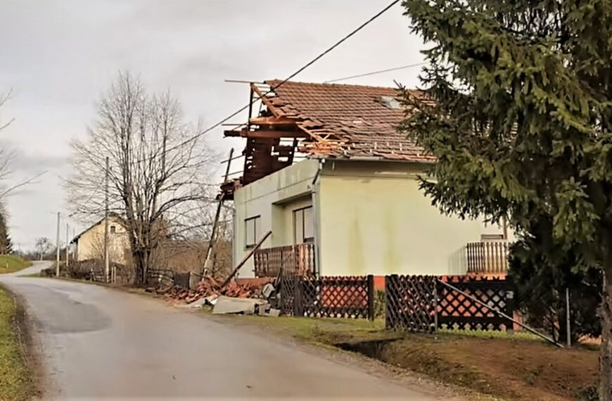 Kuće na Banovini nakon rata obnovljene bez željeza i betona