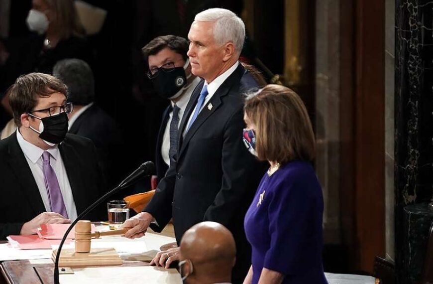Potpredsjednik Pence odbija pozivanje na 25. amandman za uklanjanje Trumpa
