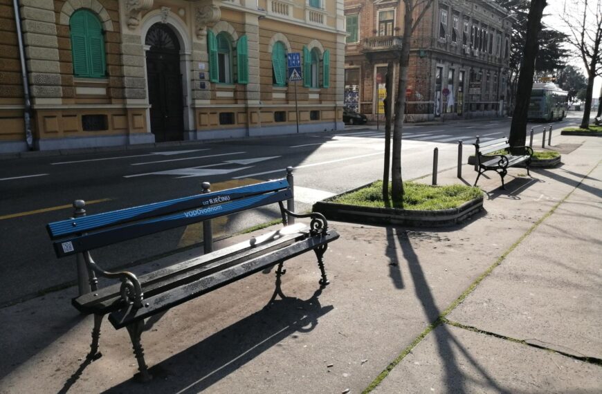 Klupe koje pričaju o Rječini – Kako čitati kvart