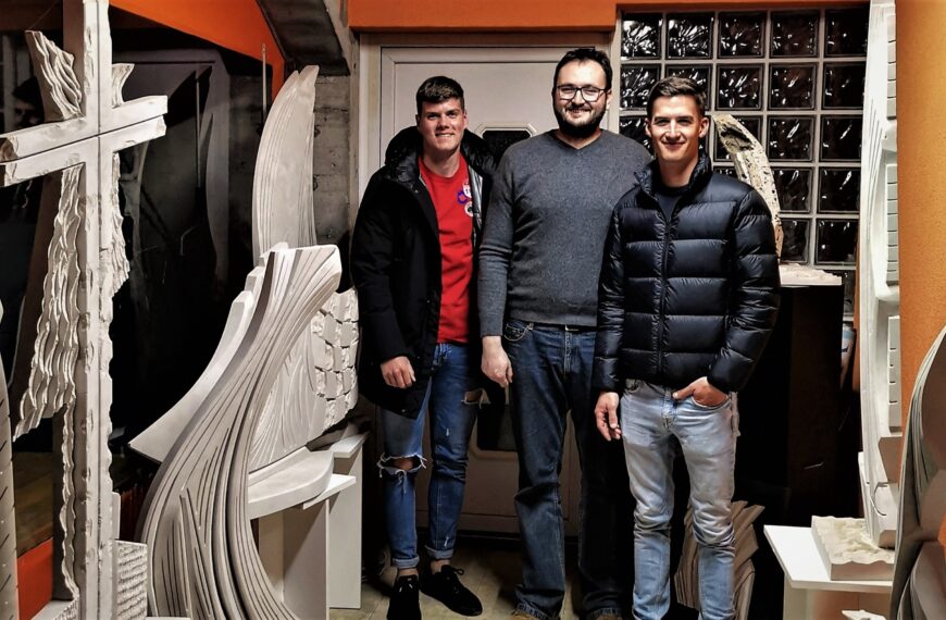 Mihovil Buljan i Ante Perkušić posjetili kiparski atelje Mate Turića u Vrbovcu