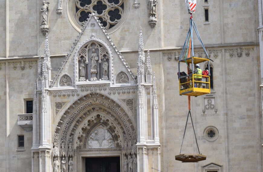 ŽETONIZACIJA POLITIČKE SCENE