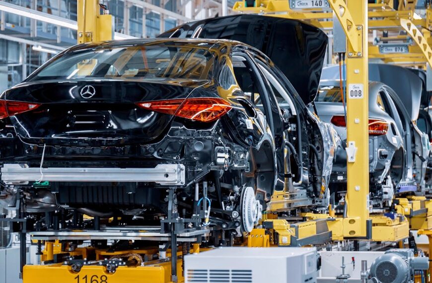 NOVI Mercedes C-Klase 2022 – PROIZVODNA tvornica u Njemačkoj