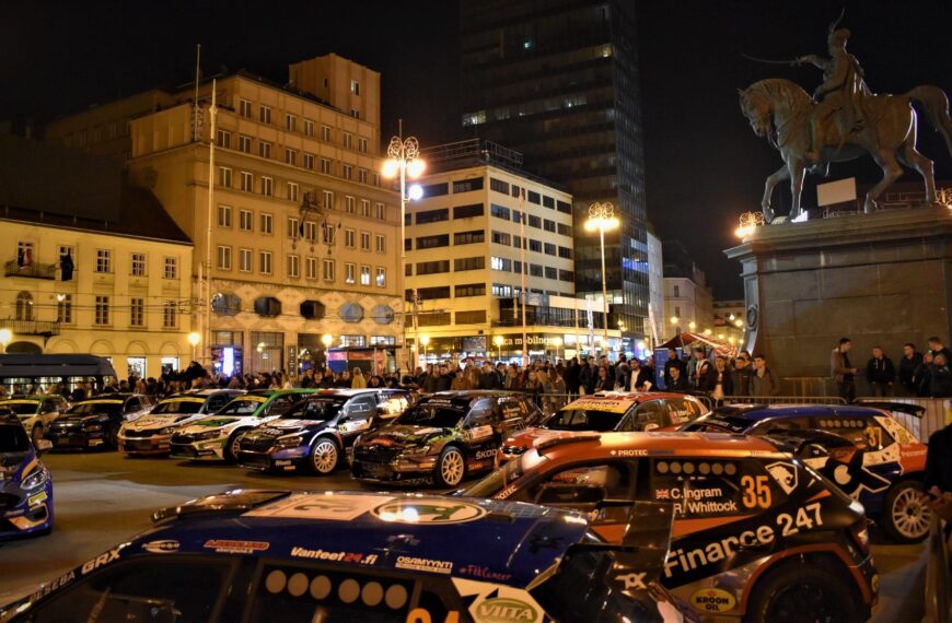 WRC Croatia Rally 2021 – jurilice na glavnom hrvatskom trgu / foto: Miroslav Vajdić