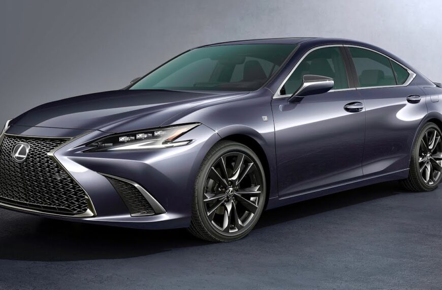 Novi LEXUS ES 2022 – PRVI POGLED izvana i unutra