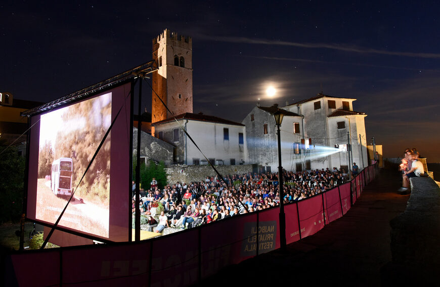 Nina Đurđević – “Festivalska”, foto-serija
