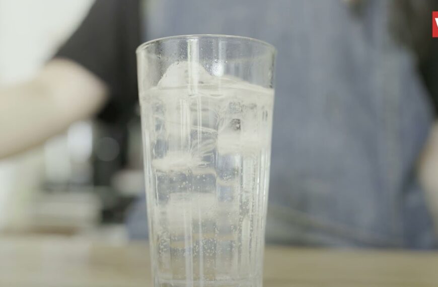 Čašu vode u slastičarnici naplatili šest kuna