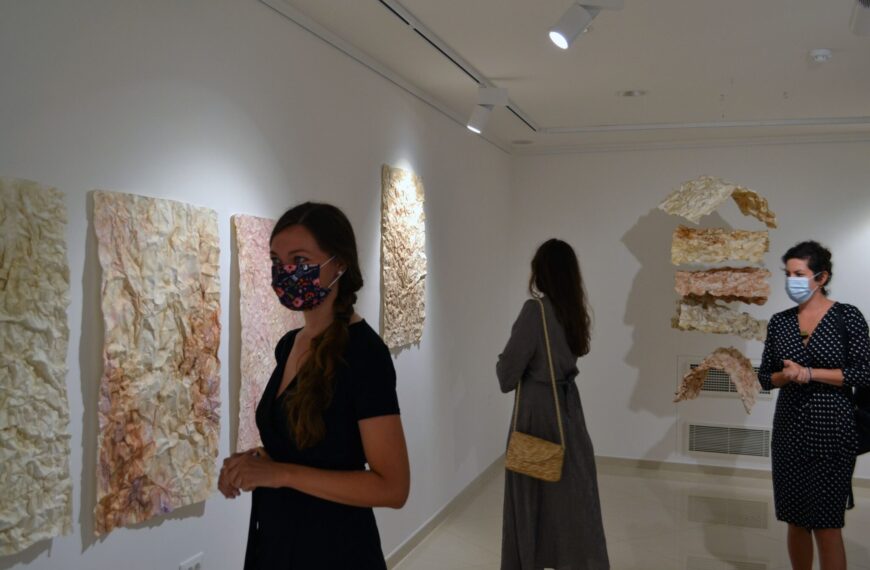 Umag: Ne želite propustiti izložbu umjetnice Lee Popinjač “Koža”