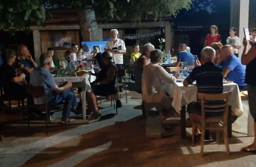 ODISEJ POD MURVOM PO DVANAESTI PUT