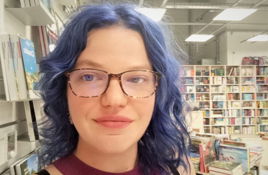 MALI ŽENSKI RAZGOVORI SA VODITELJICOM NOVE V.B.Z.-ove KNJIŽARE U SHOPPING CENTRU” Z” U ŠPANSKOM, DIPL. ETNOLOGINJOM, ANTROPOLOGINJOM I PREVODITELJICOM UNOM GRGIĆ