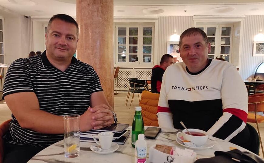 Osvrt na zbirku poezije “Dvije trećine” Adrijana Vuksanovića