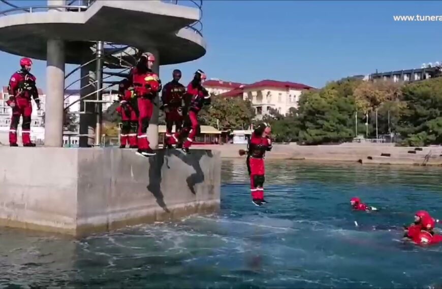 Vježba spasilačke službe Hrvatskog Crvenog križa u Novom Vinodolskom