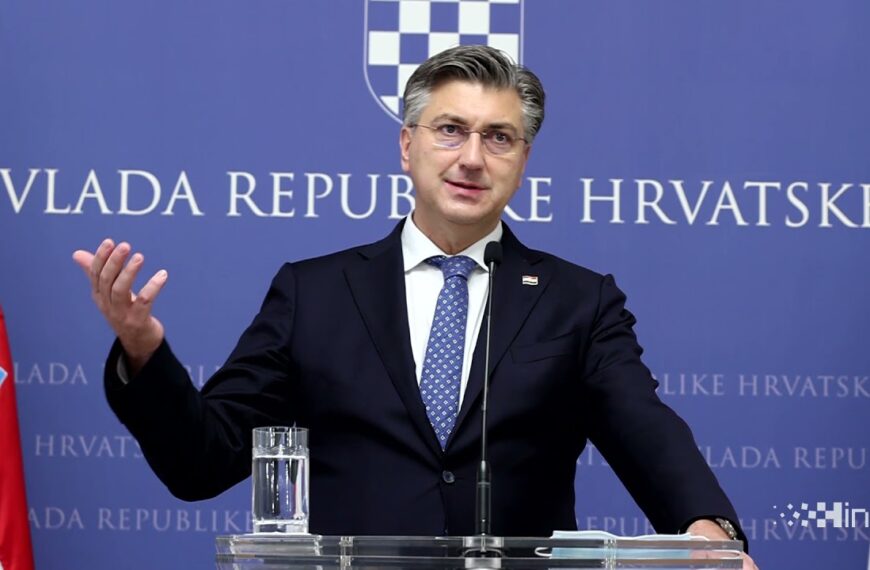 Plenković o biskupima na vojnom brodu