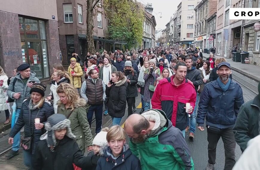 Prosvjed protiv uvođenja covid potvrda se nastavlja