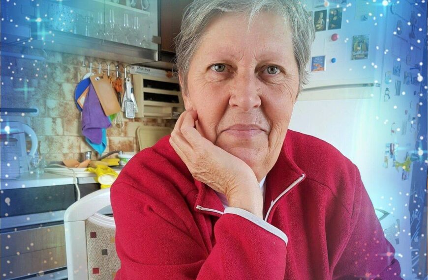 MALI ŽENSKI RAZGOVORI S PRIZNATOM PJESNIKINJOM, OSEBUJNOG ŽIVOTNOG ISKUSTVA, ŽELJKOM ANTONIJOM KAHLIK