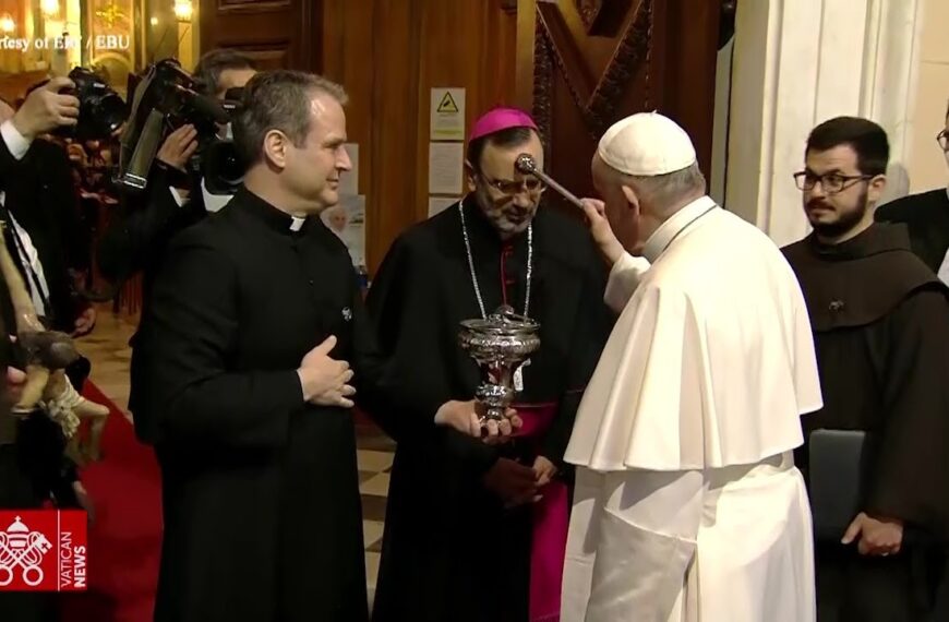 Papa katoličkoj zajednici u Grčkoj: Smatrajte vašu malenost blagoslovom