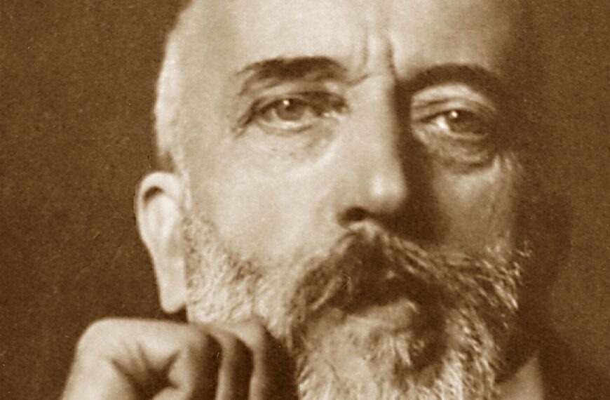 SPOMENIK ANDRIJI MOHOROVIČIĆU