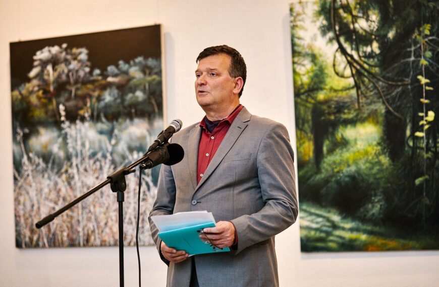 Preminuo Nikola Albaneže, likovni kritičar i upravitelj Strossmayerove galerije