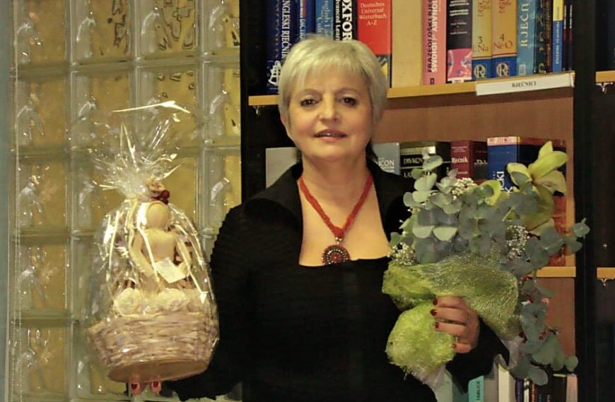 MALI ŽENSKI RAZGOVORI S PJESNIKINJOM I SPISATELJICOM HELENOM HELLY HORVAT