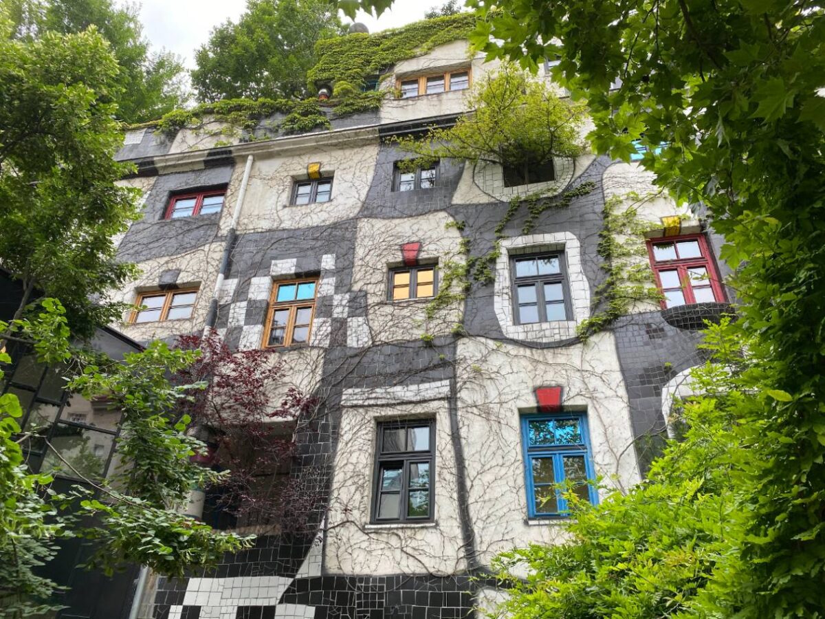 Zelena fasada bečkog Kunst Hausa © Kunst Haus Wien_Kevin Grabowski