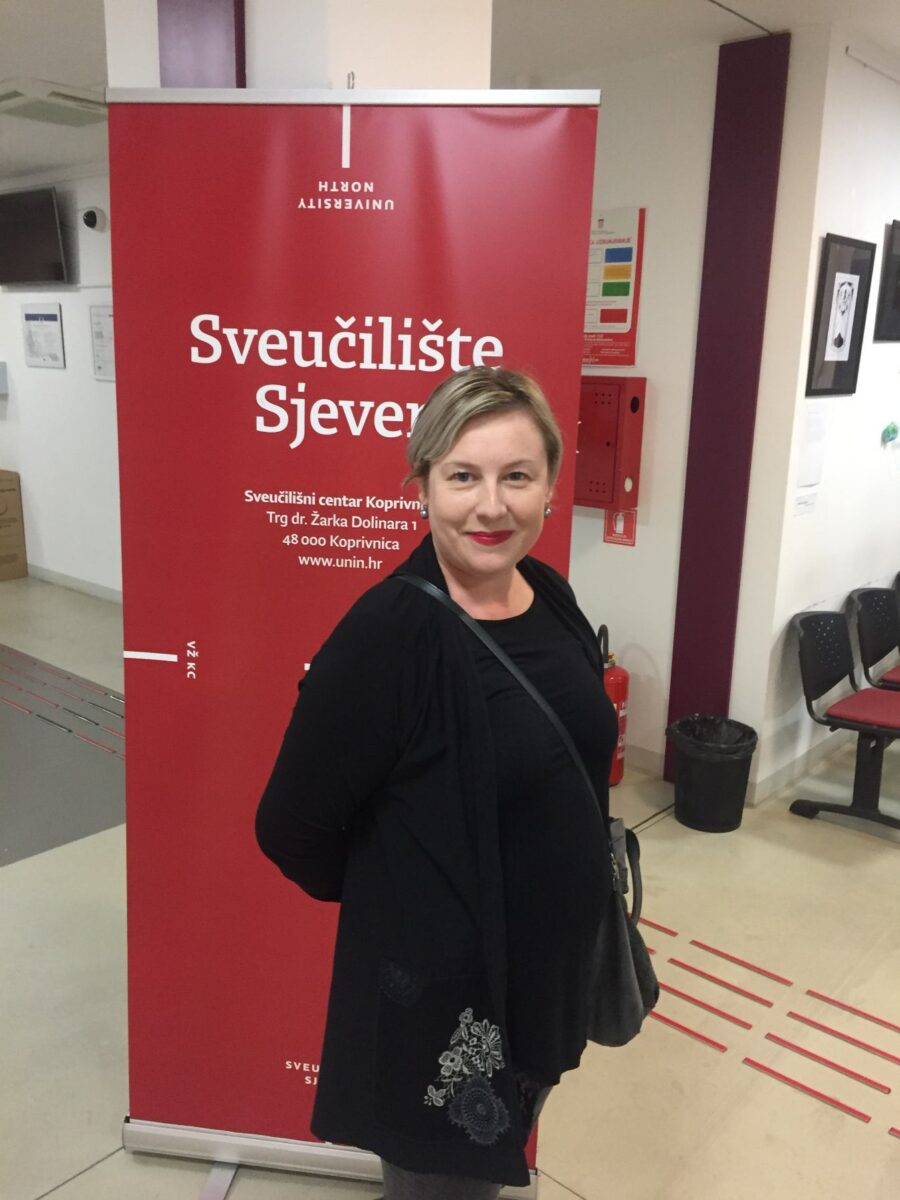 predavačica Jelena Blaži tri