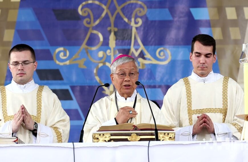 Svetkovina Majke Božje od Kamenitih vrata – misa